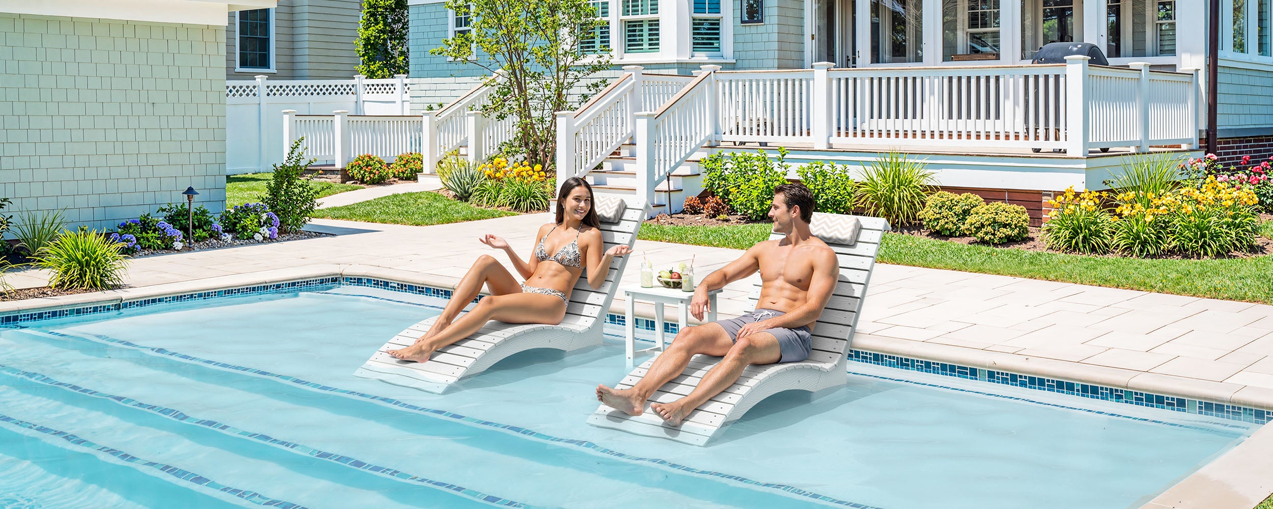 AquaCurve buying guide to the best value in-pool lounge chairs under $300